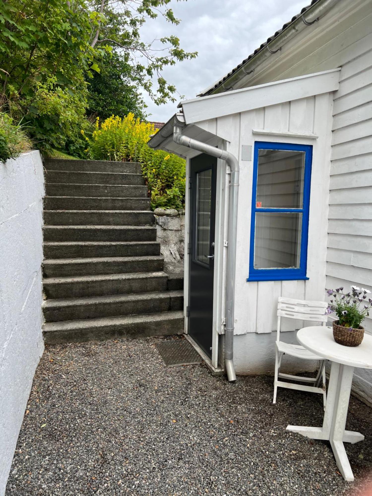 Lite Hus Med Egen Inngang - Sentral Beliggenhet Haugesund Buitenkant foto